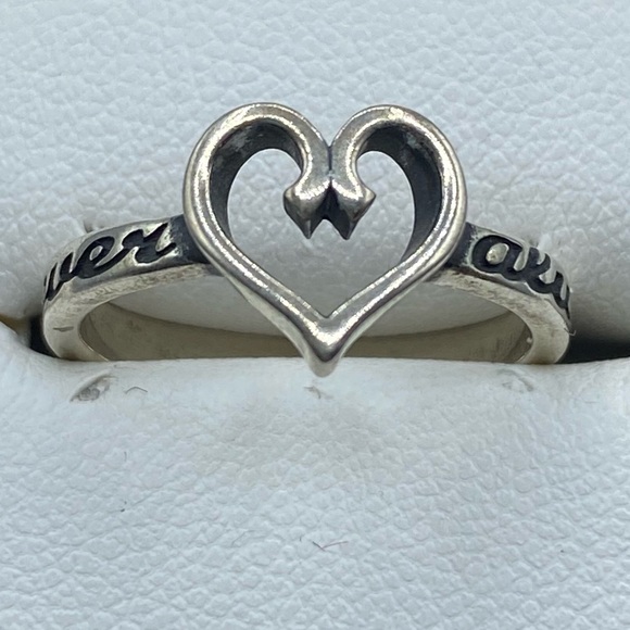Sterling Silver James Avery "Forever and Always" Heart Ring - Picture 1 of 5